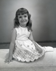 4302- Children of Janice Hawes Reynolds, June 10, 1972