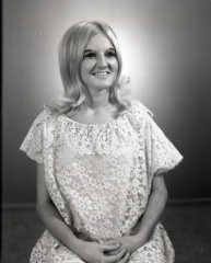 4363- Carolyn Finley, September 2, 1972