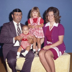 4615 Lopez Family 15 August 1973