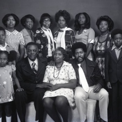 4904 Leroy Gunter family 4 October 1975