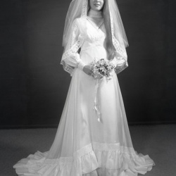 4987 Wanda Wall wedding dress 25 July 1976
