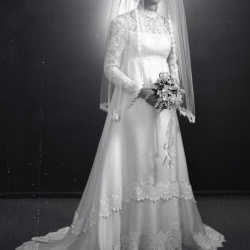 5143B Linda Wood wedding dress 27 December 1978