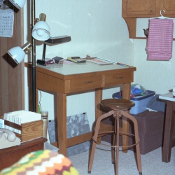 5510B Interior shots of Edmonds home 1988