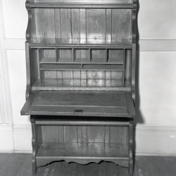M628 Antique bookcase secretary Mrs. Kahaya September 1964