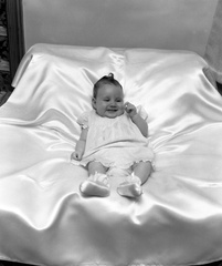 1581- Emory Bowen's Children June 8, 1964