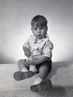 2701- Wayne Reed's baby, April 12, 1970